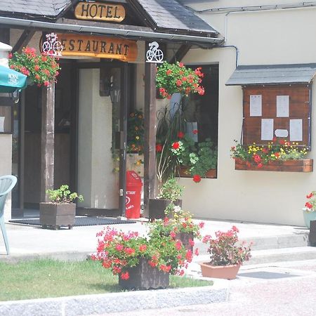 Hotel Restaurant De La Poste Saint-Colomban-des-Villards المظهر الخارجي الصورة