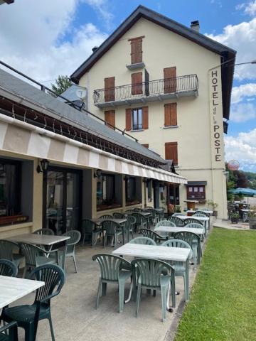 Hotel Restaurant De La Poste Saint-Colomban-des-Villards المظهر الخارجي الصورة